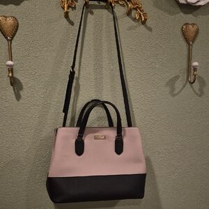 Elegant Black and Cream Handbag